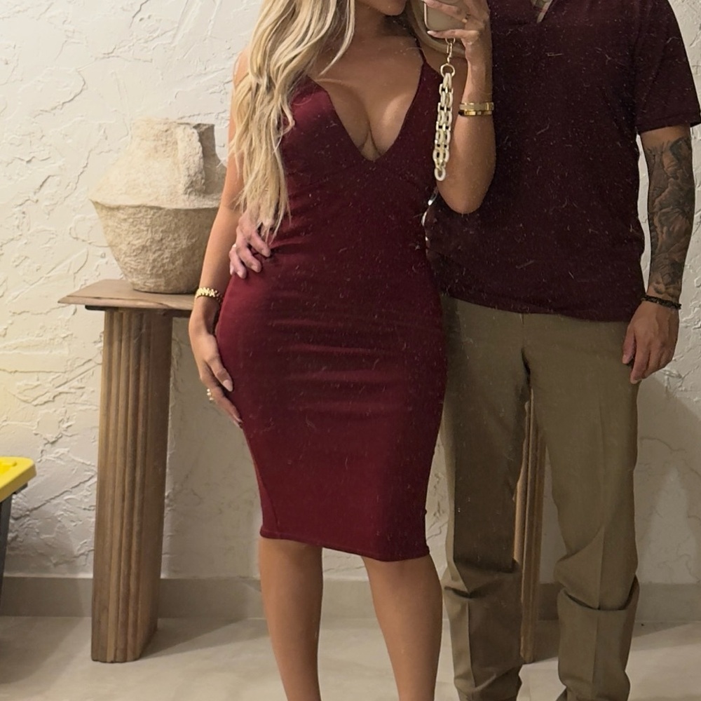 Elegant Burgundy Women's Dress